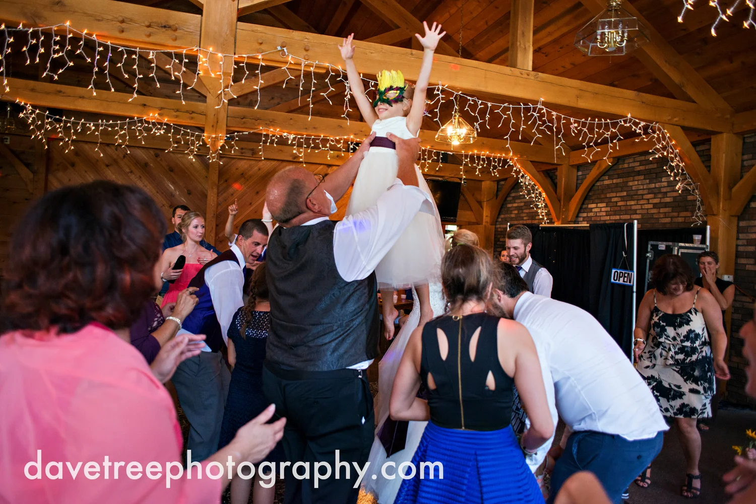 brooklyn_wedding_photographer_brooklyn_michigan_41.jpg