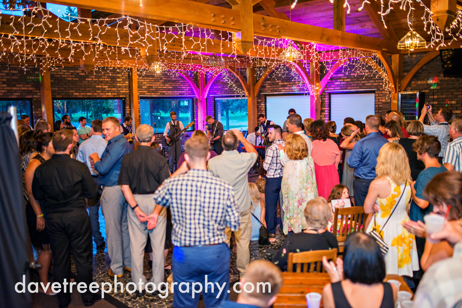 brooklyn_wedding_photographer_brooklyn_michigan_82.jpg