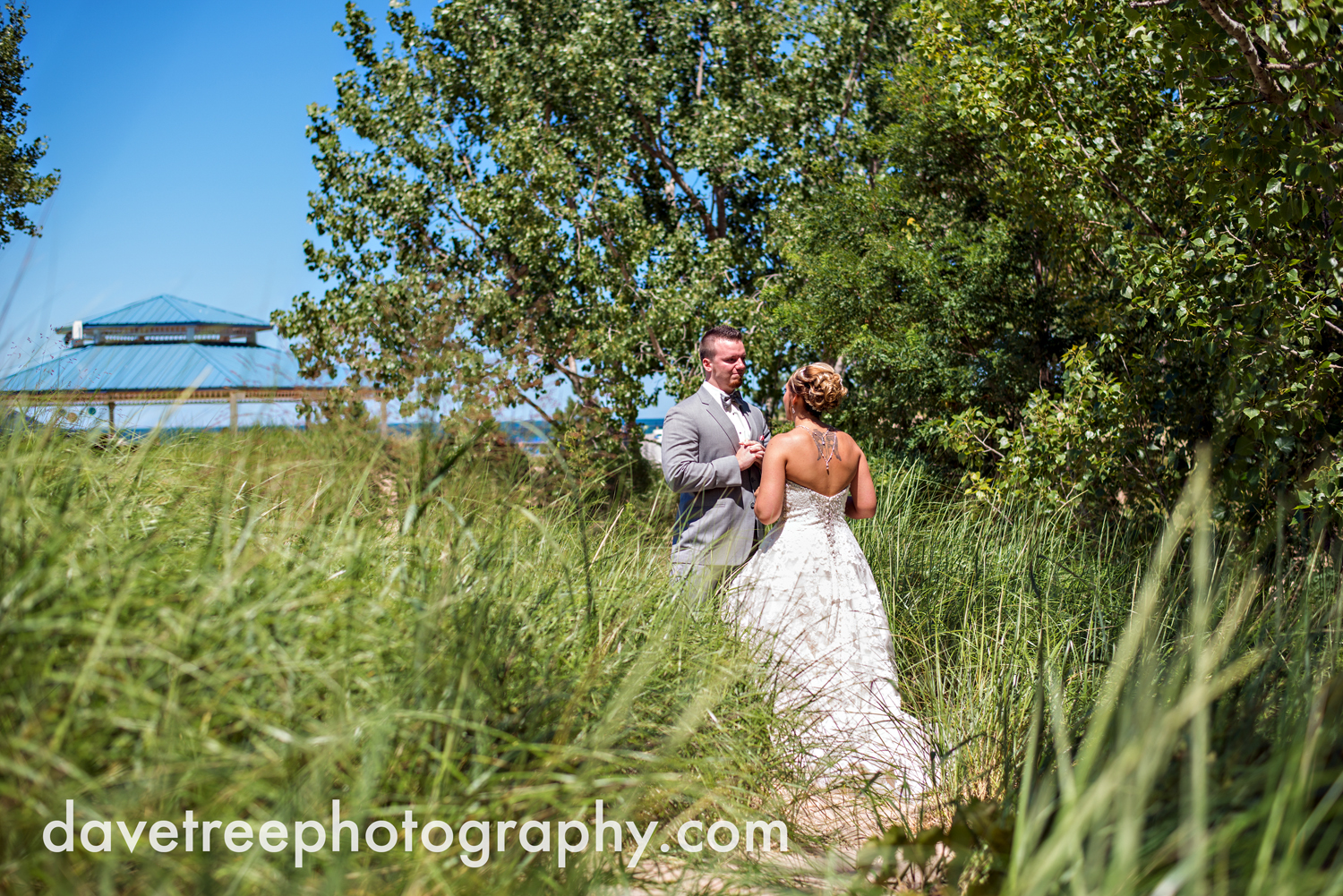 veranda_wedding_photographer_st_joseph_wedding_149.jpg