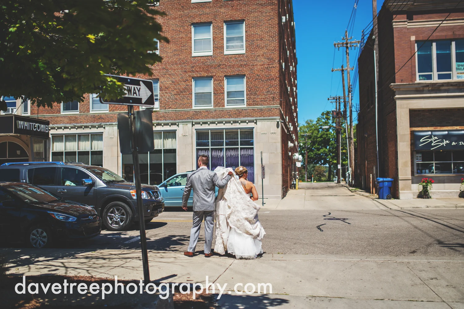 veranda_wedding_photographer_st_joseph_wedding_09.jpg