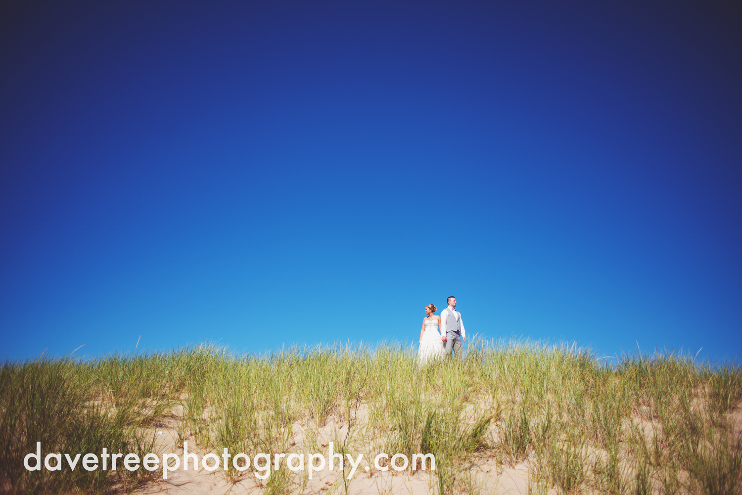 veranda_wedding_photographer_st_joseph_wedding_22.jpg