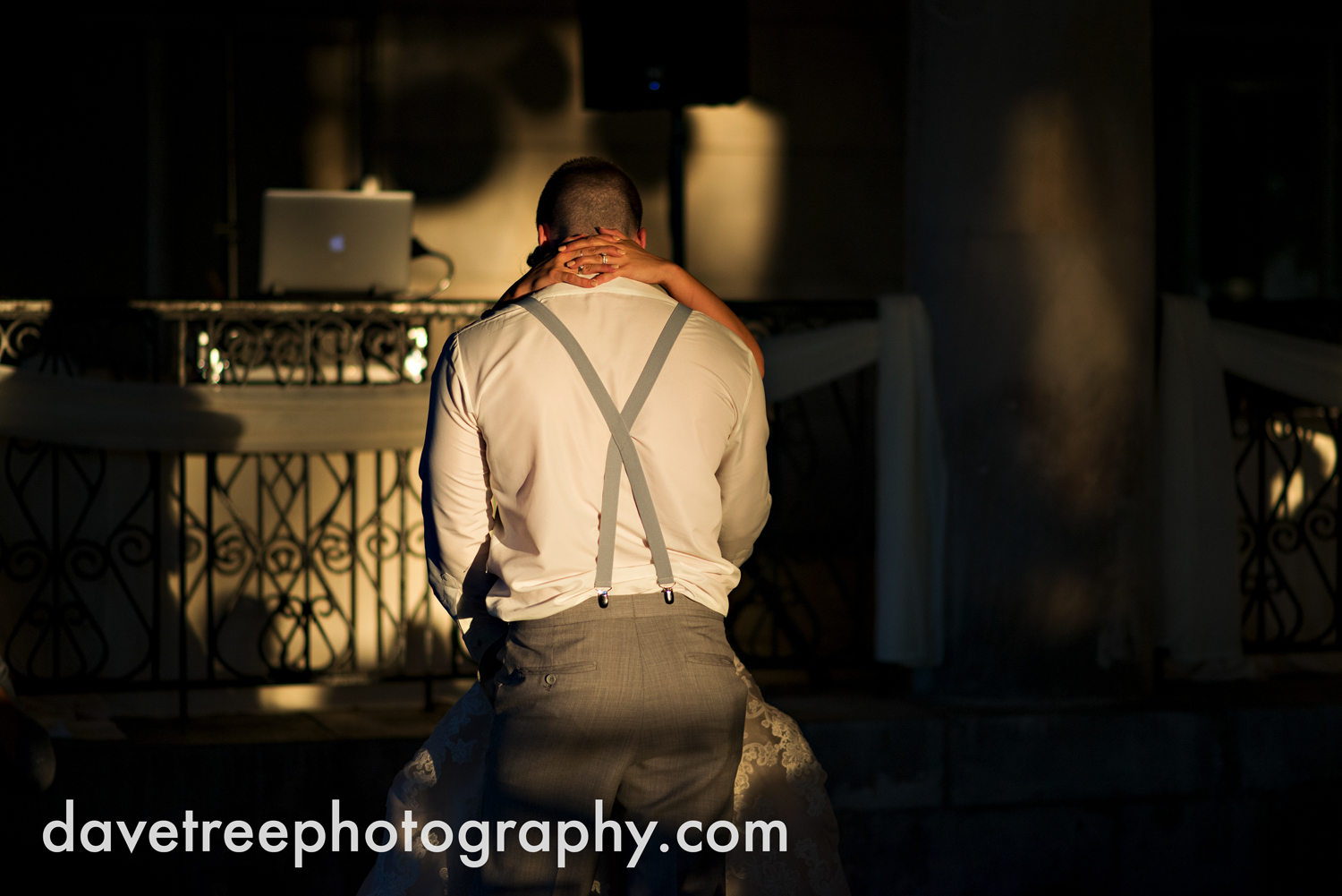 veranda_wedding_photographer_st_joseph_wedding_119.jpg