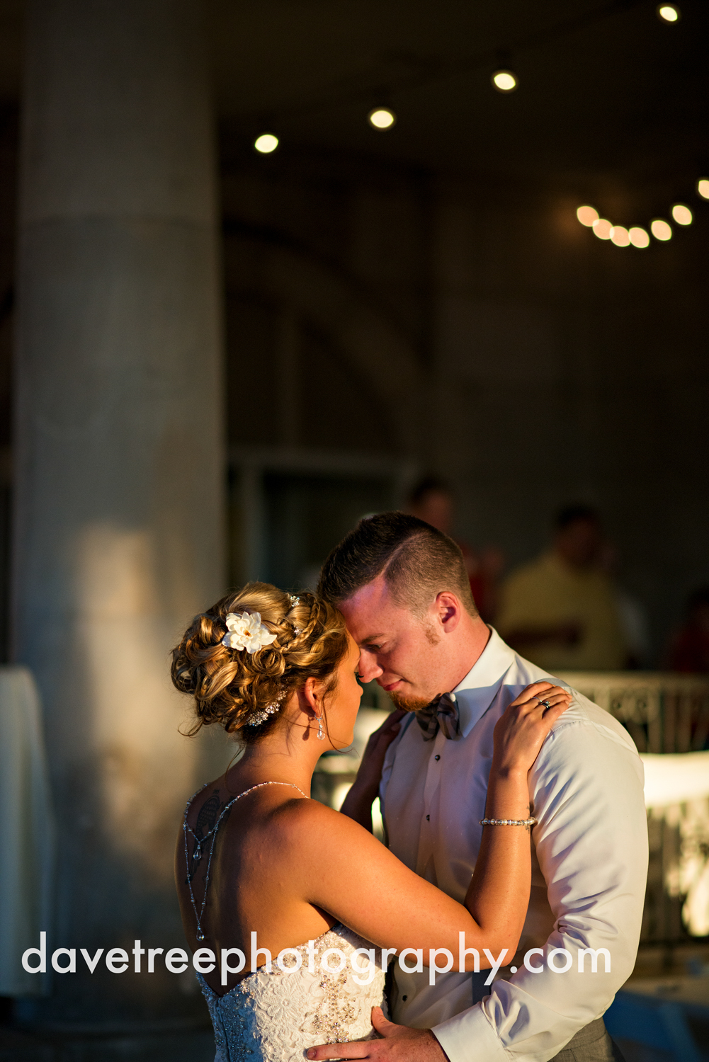 veranda_wedding_photographer_st_joseph_wedding_118.jpg