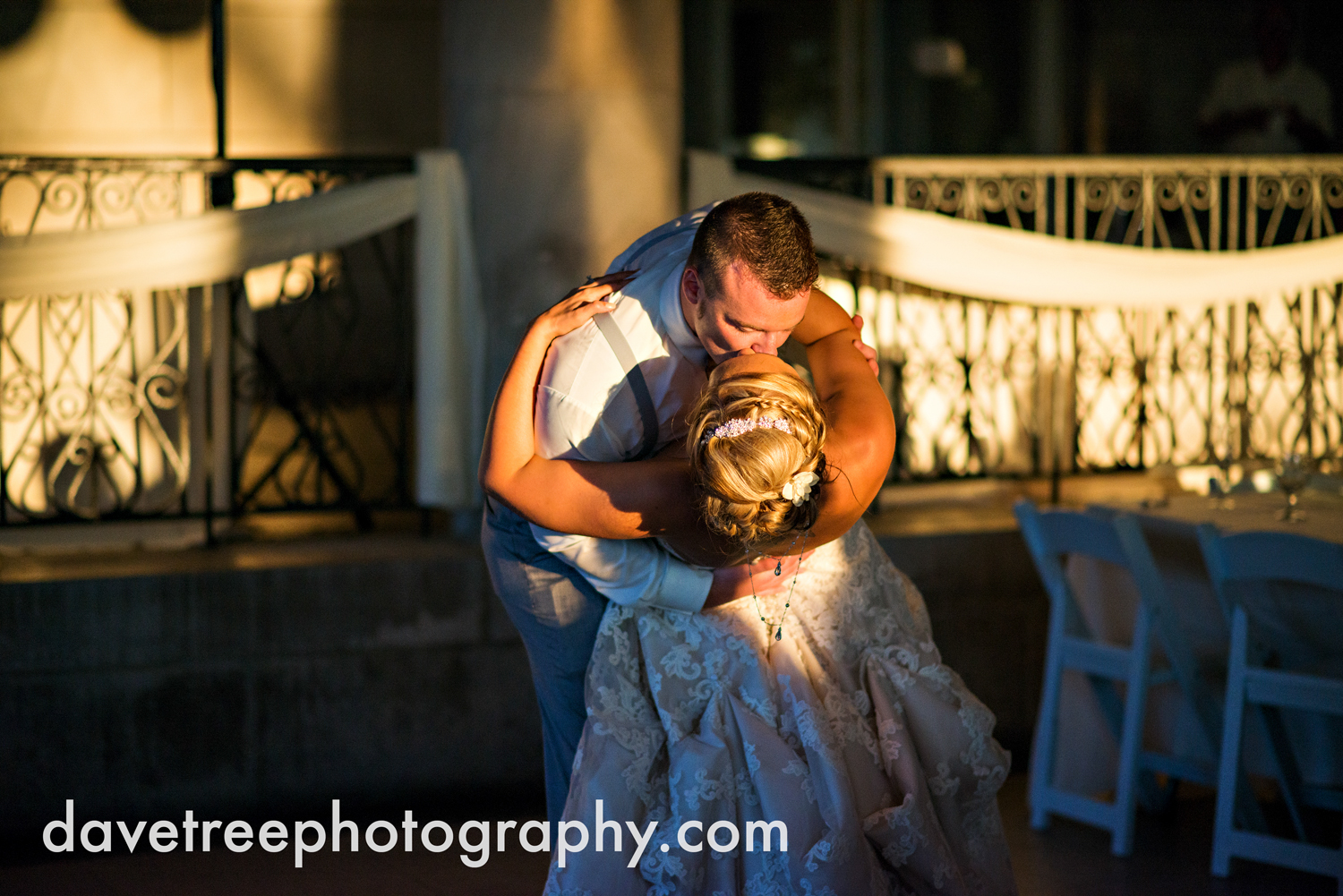 veranda_wedding_photographer_st_joseph_wedding_120.jpg