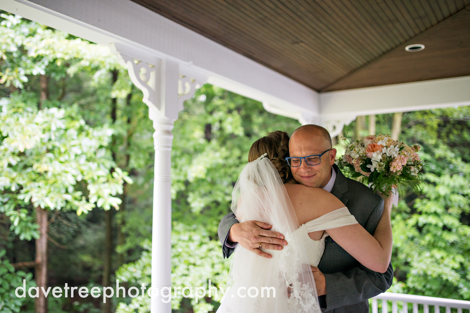 grand_haven_wedding_photographer_weaver_house_wedding_152.jpg