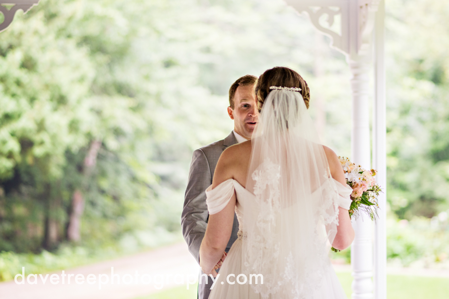 grand_haven_wedding_photographer_weaver_house_wedding_163.jpg