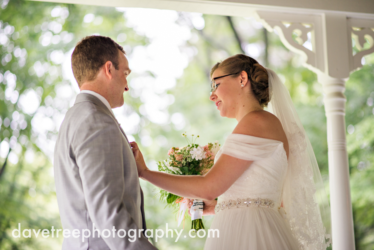 grand_haven_wedding_photographer_weaver_house_wedding_167.jpg