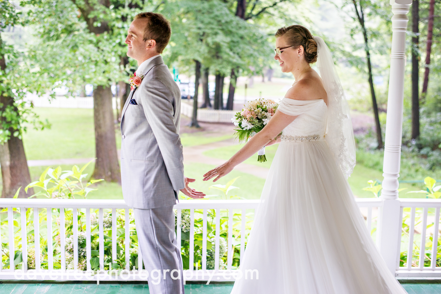 grand_haven_wedding_photographer_weaver_house_wedding_173.jpg