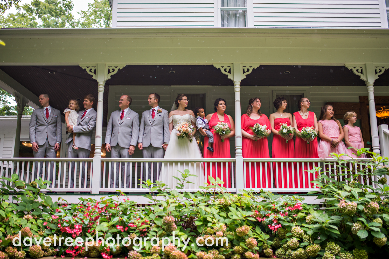 grand_haven_wedding_photographer_weaver_house_wedding_179.jpg