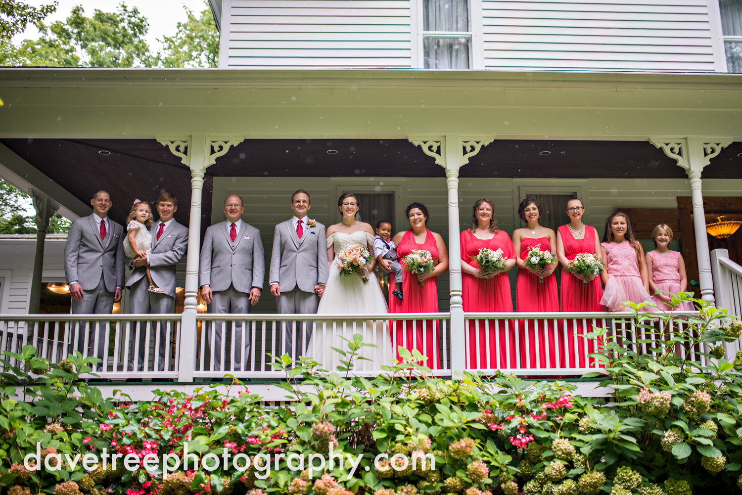 grand_haven_wedding_photographer_weaver_house_wedding_178.jpg