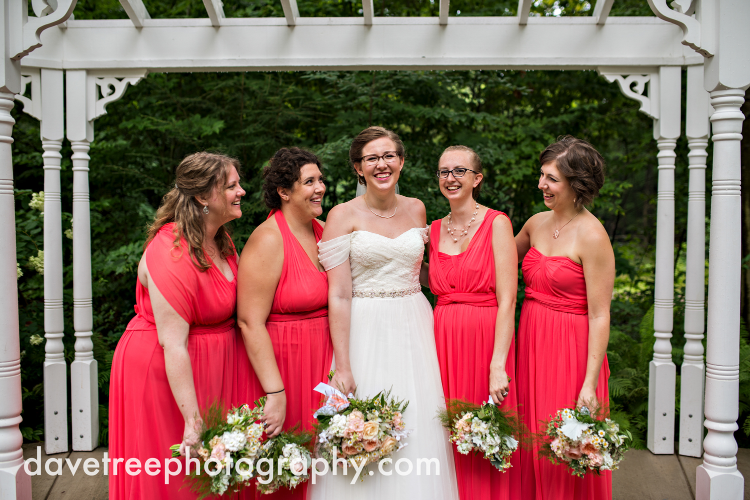 grand_haven_wedding_photographer_weaver_house_wedding_186.jpg