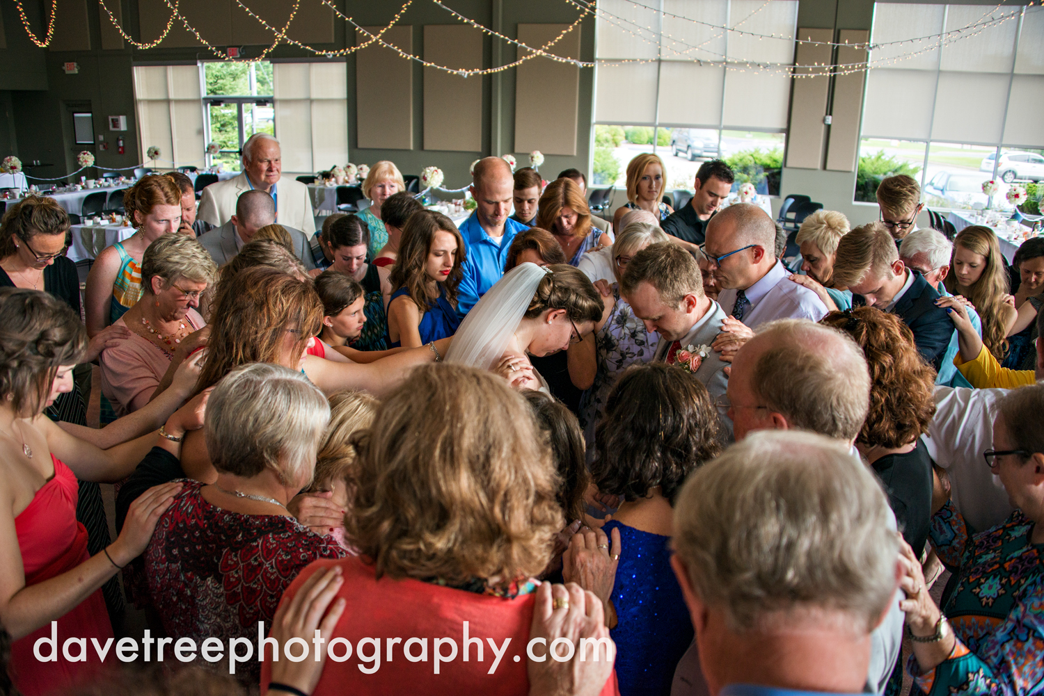 grand_haven_wedding_photographer_weaver_house_wedding_147.jpg