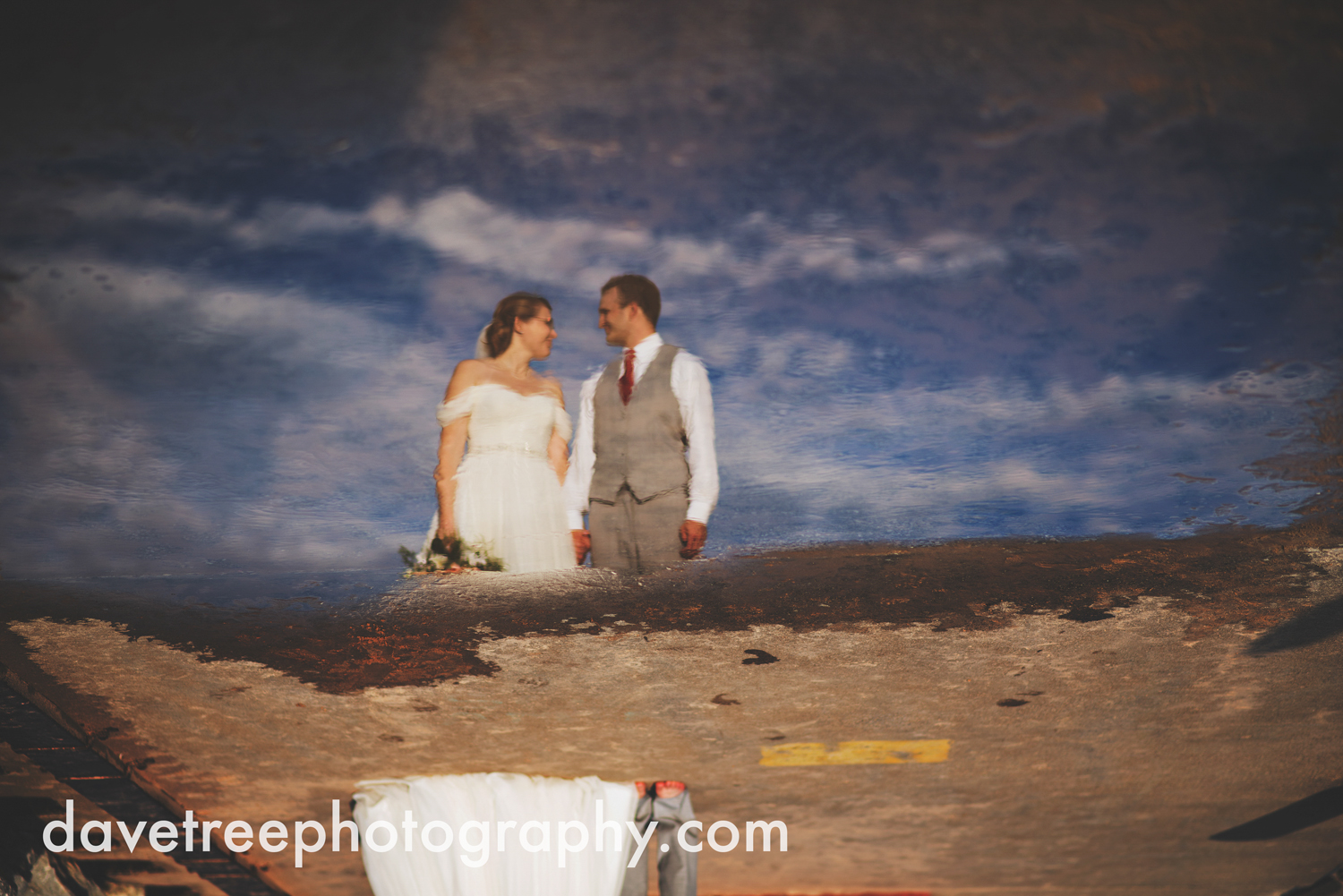 grand_haven_wedding_photographer_weaver_house_wedding_49.jpg