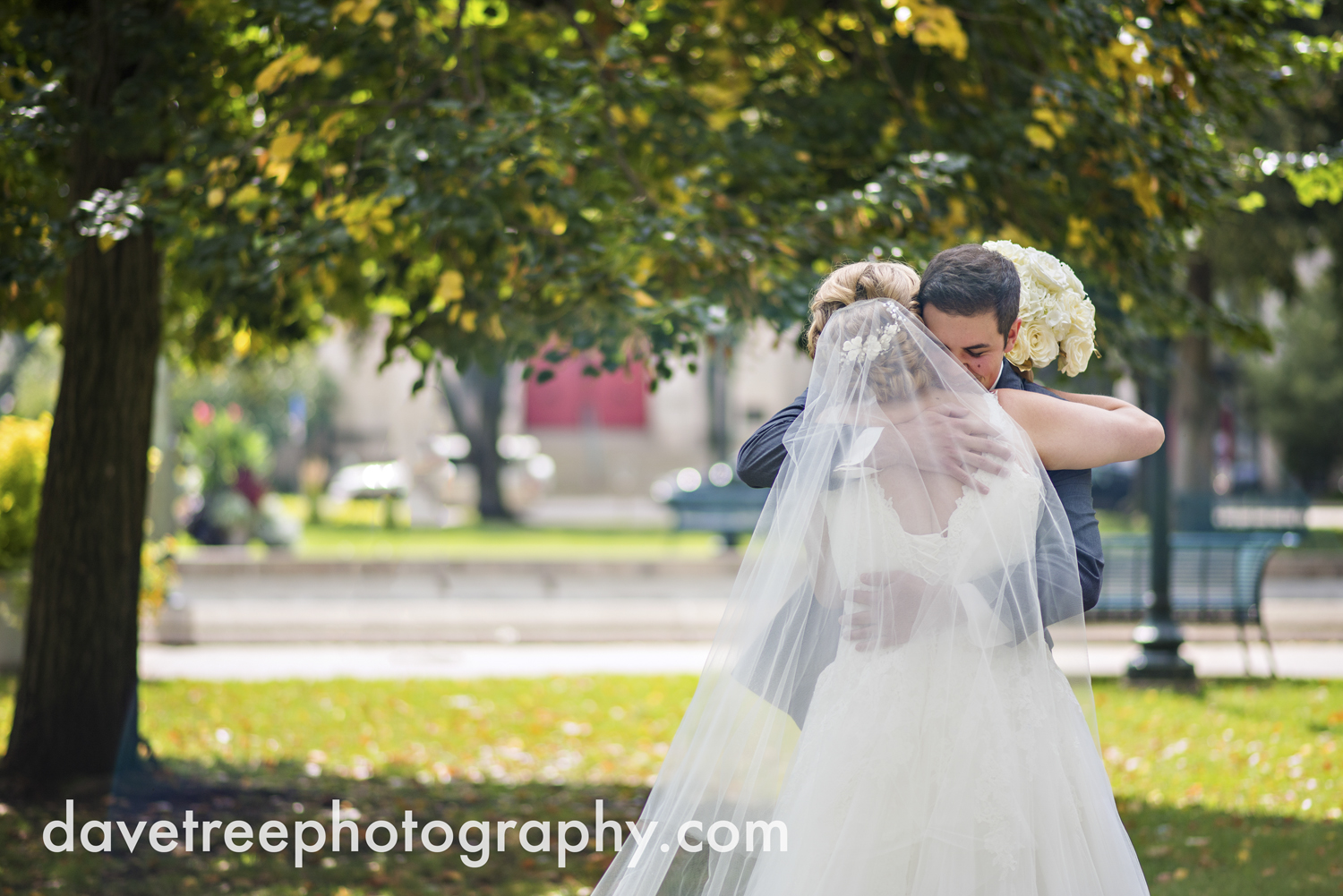 kalamazoo_wedding_photographer_Kalamazoo_weddings_196.jpg