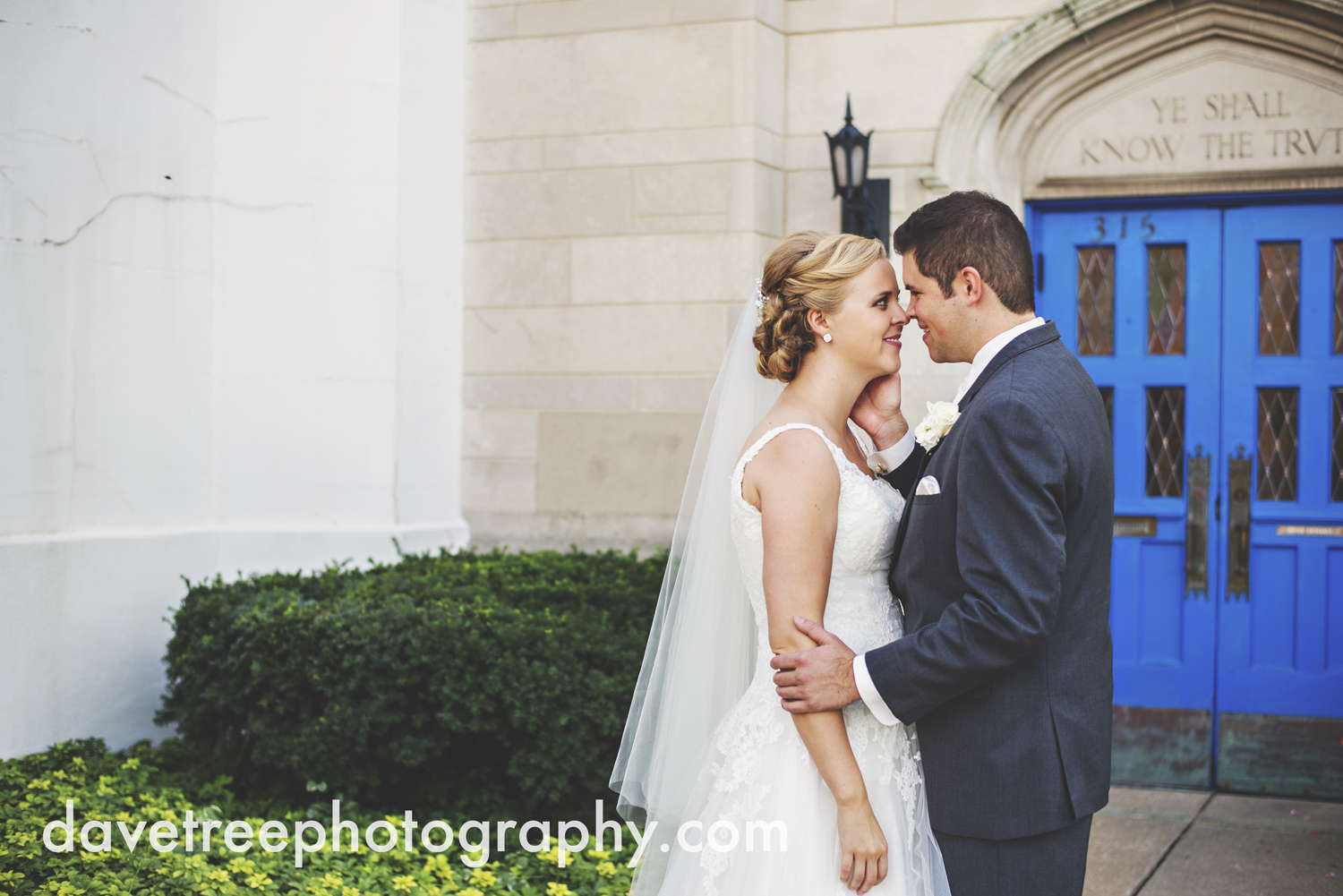 kalamazoo_wedding_photographer_Kalamazoo_weddings_34.jpg