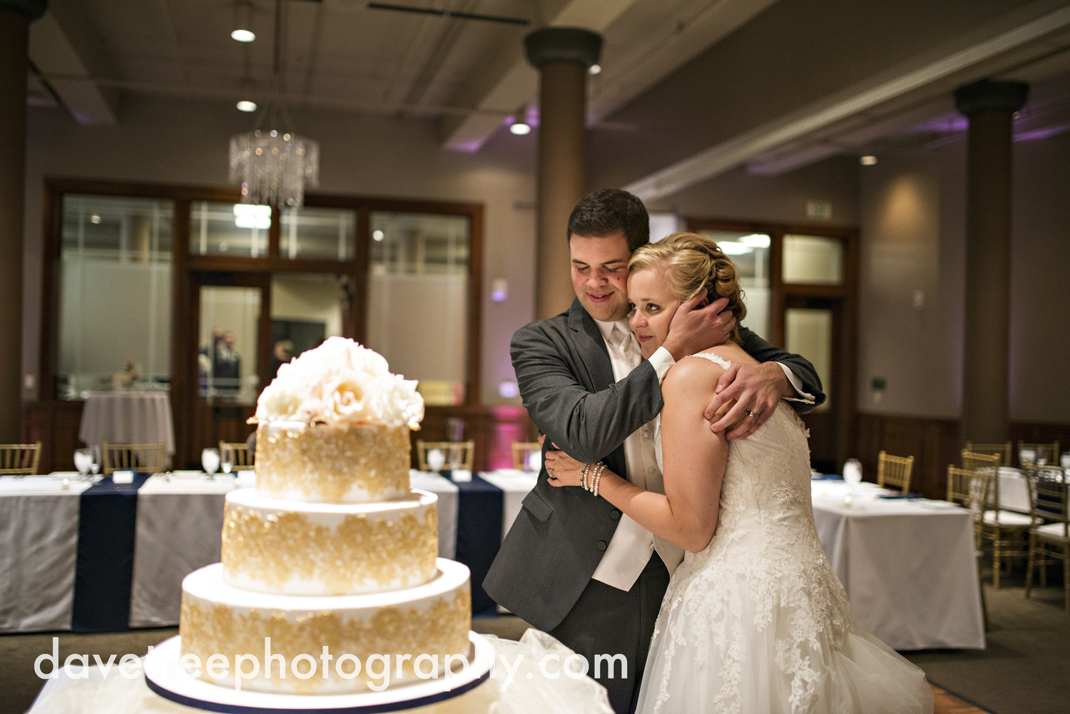 kalamazoo_wedding_photographer_Kalamazoo_weddings_161.jpg