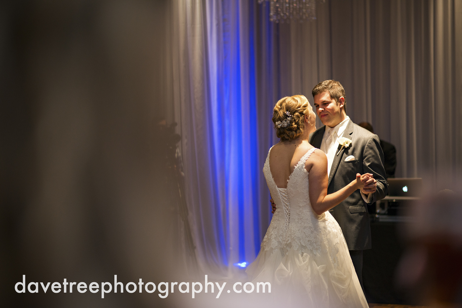 kalamazoo_wedding_photographer_Kalamazoo_weddings_182.jpg