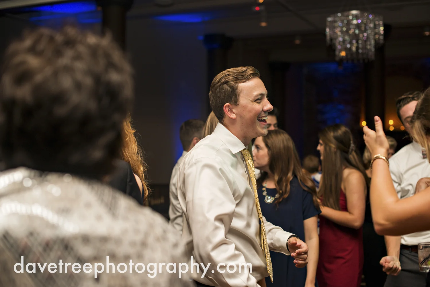 kalamazoo_wedding_photographer_Kalamazoo_weddings_079.jpg