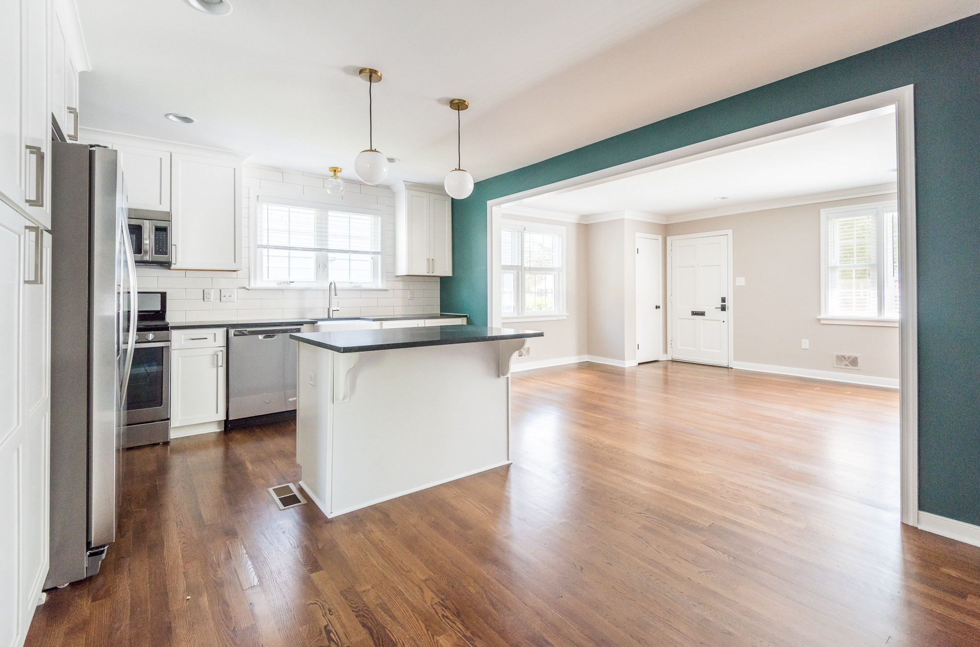 4720 Fitzhugh Ave Web-0039.jpg