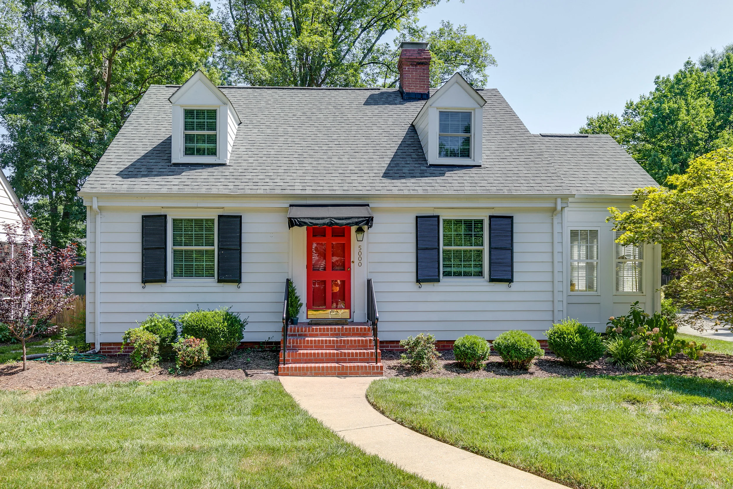 5000 Bromley Lane — Redbud Home & Properties