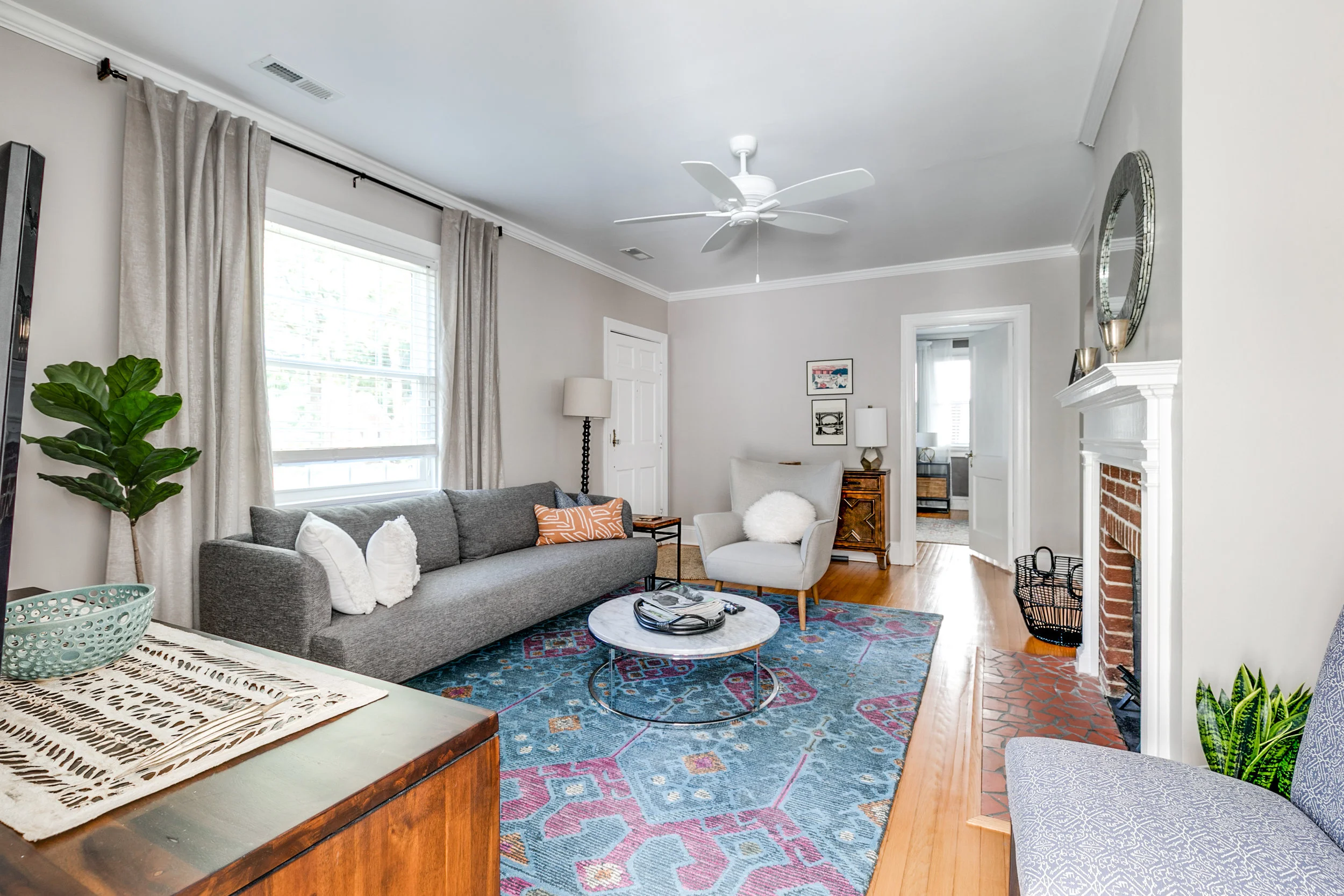 5000 Bromley Lane — Redbud Home & Properties