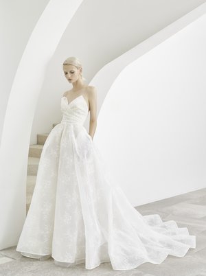 Modern Romantic Bridal Gowns St Louis