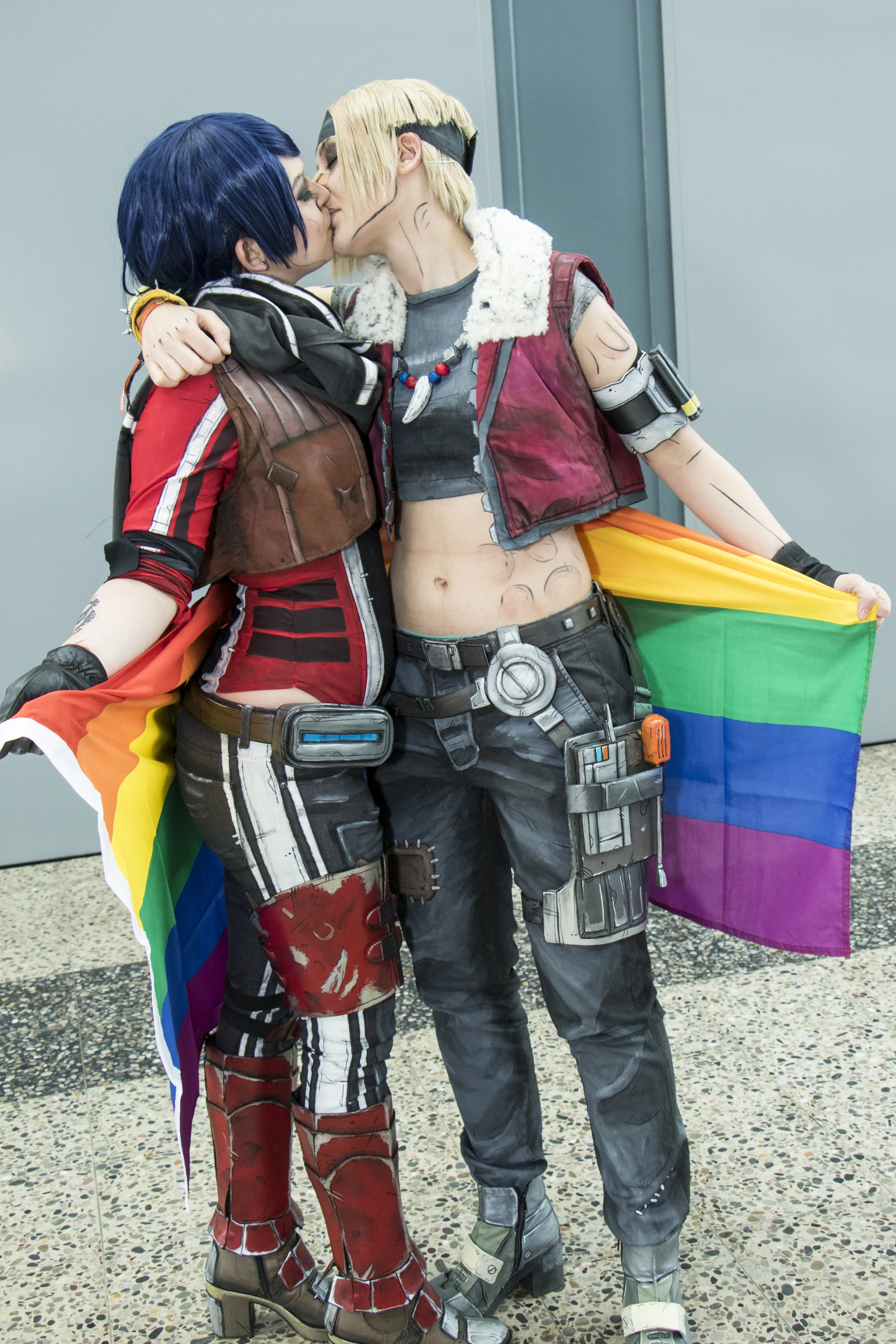  Janey Spring:  @Jaselant    Athena:   @Gryphinic    Photo:  @vanhoogstratenfotografie    