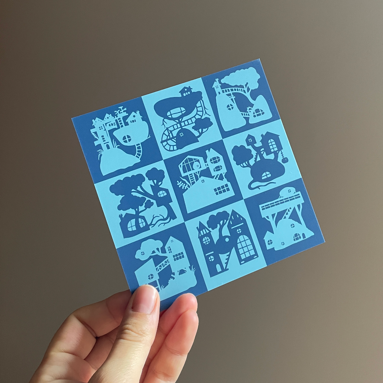 card-treehousevillage-blue.png