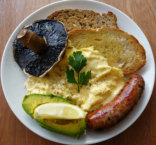 RONIN at Hong Kong Street