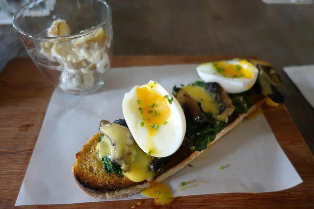 Delectable Brunch Tartines at The Disgruntled Chef
