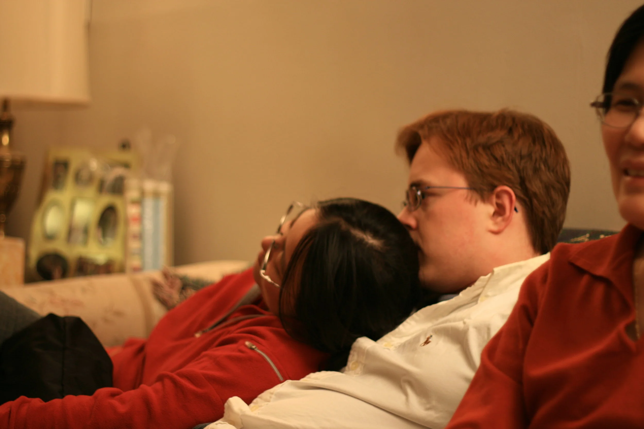 Brock shares a kiss with Wendy on Christmas Eve 2008, secretly and anxiously waiting to share their pregnancy news on Christmas morning.