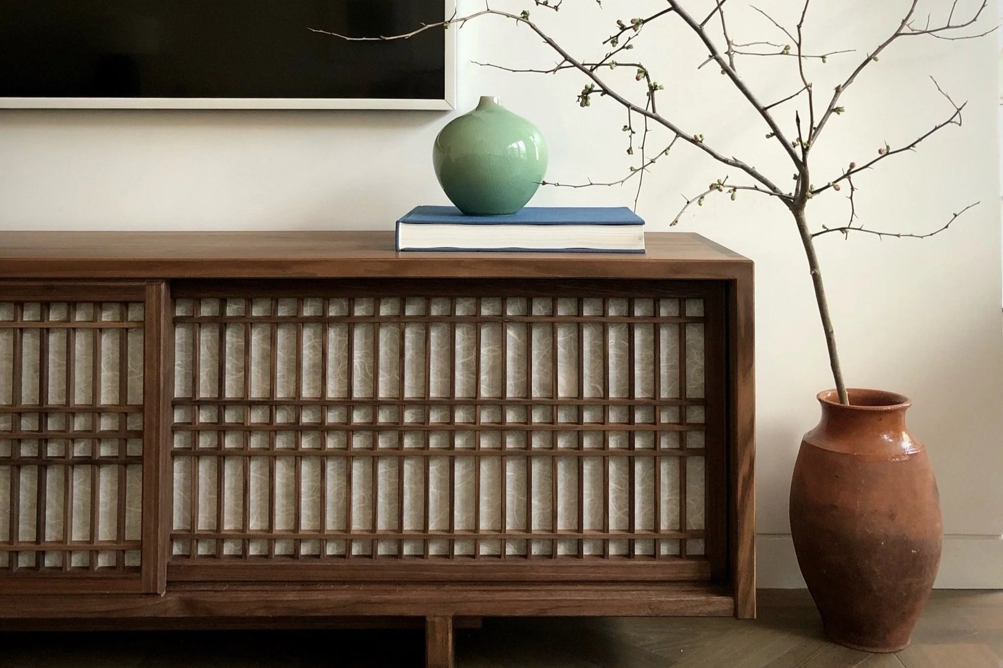 Credenza.jpg