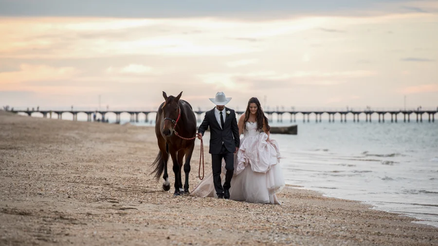 hervey bay wedding photographer-40.jpg