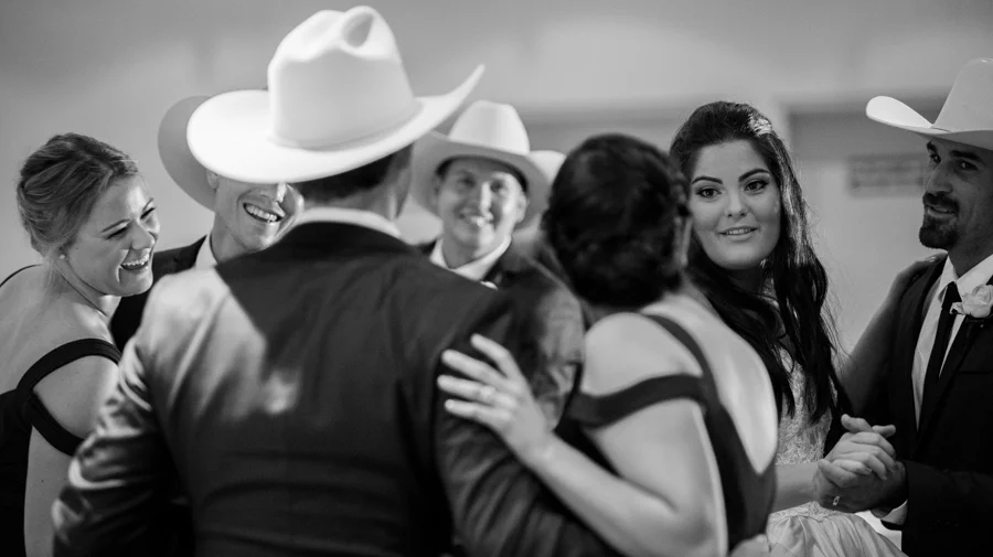 hervey bay wedding photographer-52.jpg