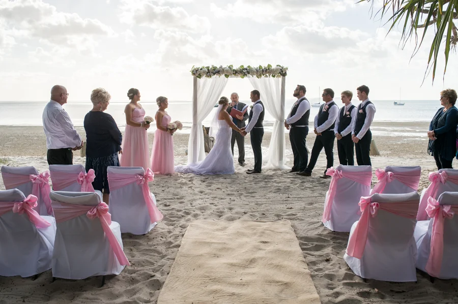 hervey bay wedding photographer-24.jpg