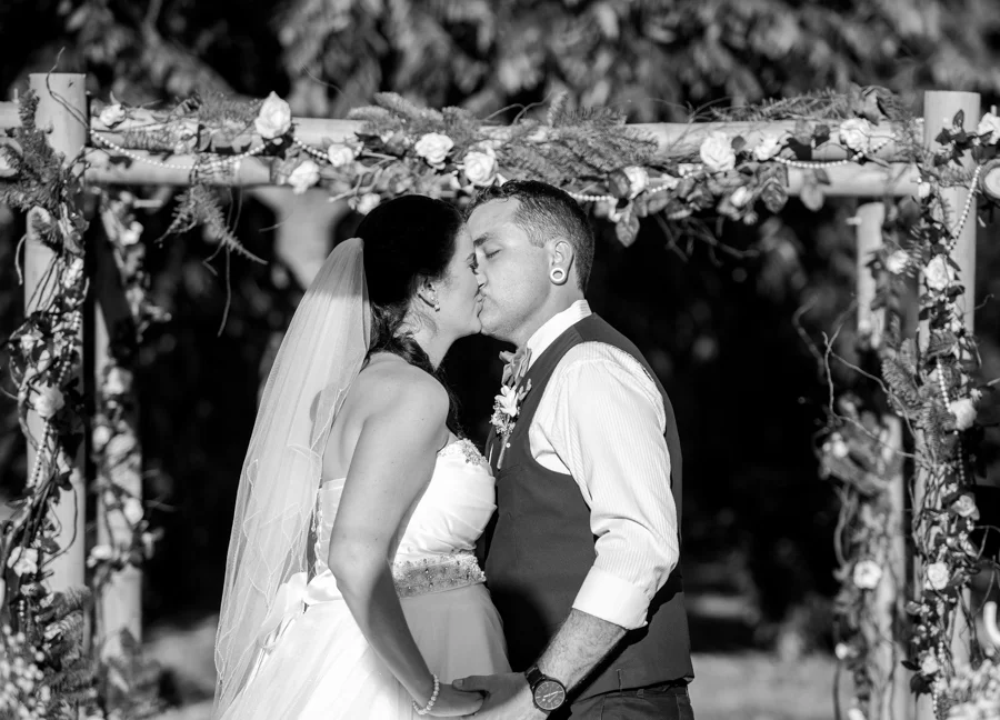 hervey bay wedding photographer-35.jpg