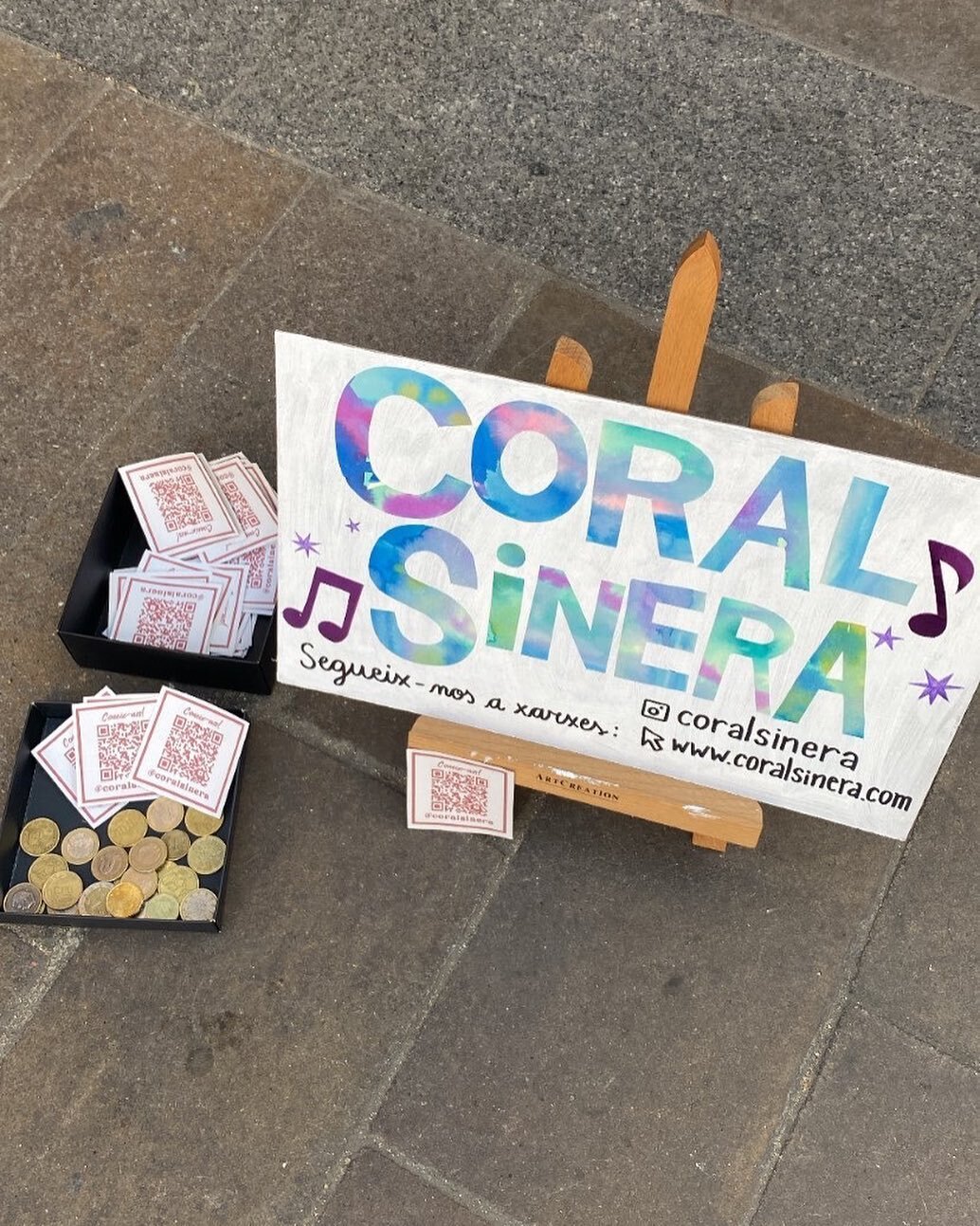 Ja hem acabat les cantades al carrer! Moltes gr&agrave;cies a totes i a tots per venir-nos a escoltar!🎵

Si ens heu gravat o fotografiat, envieu-nos ho!!📩🙌🏽