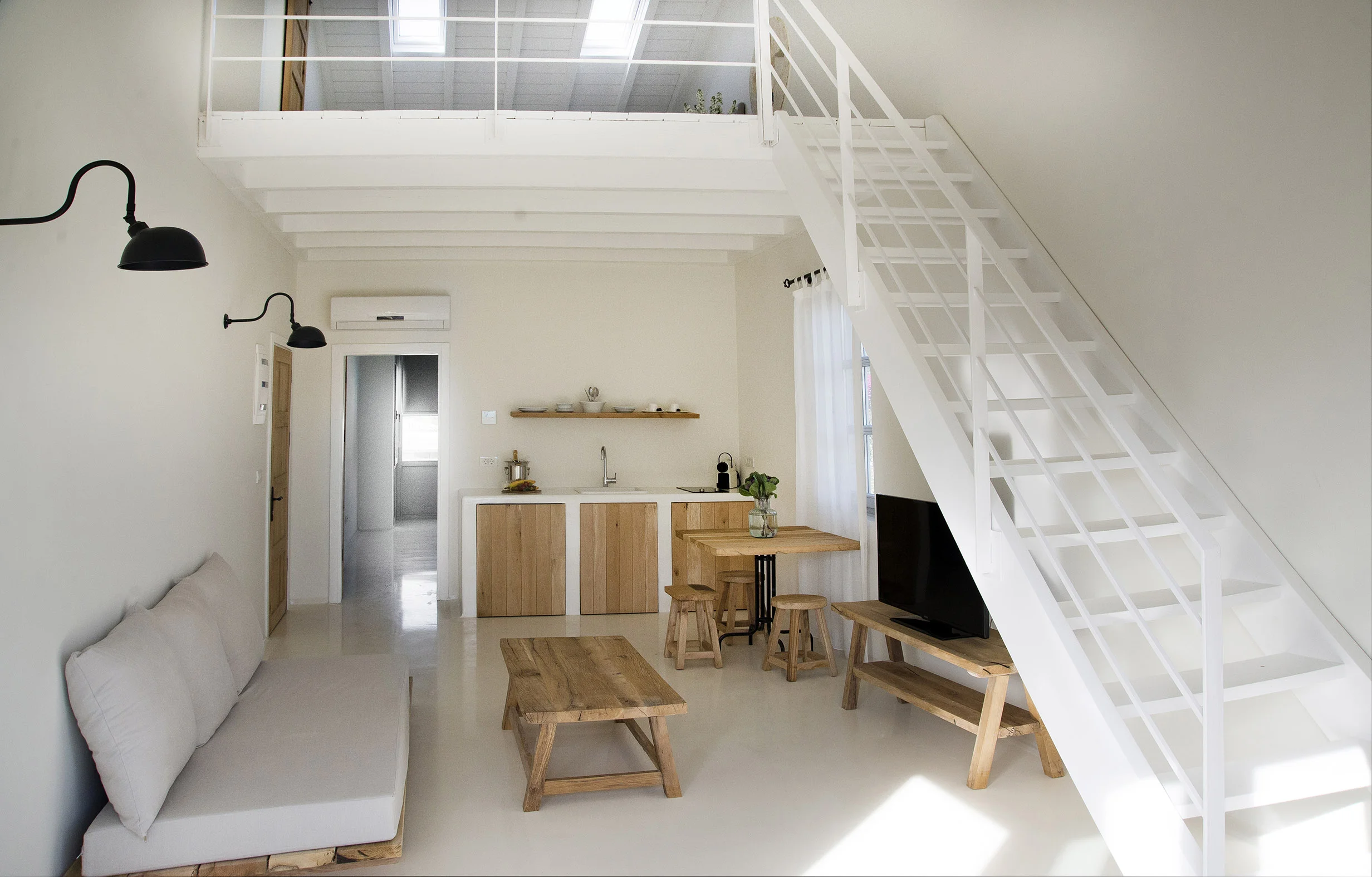 MANASTIR HOMES