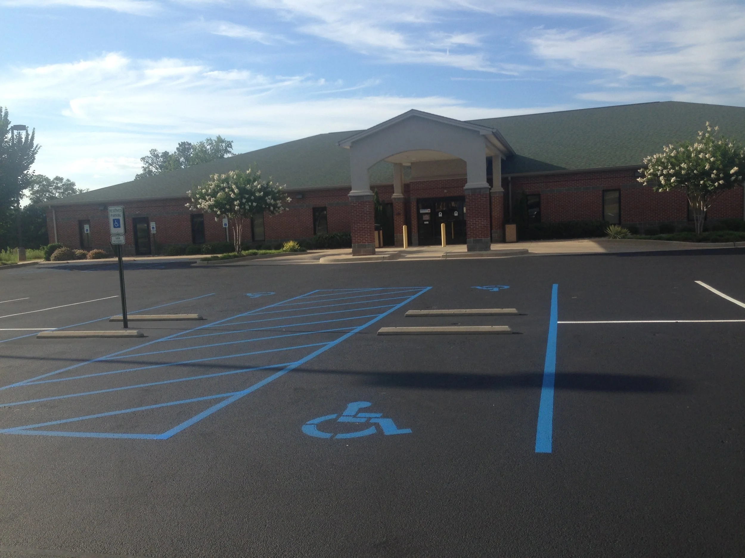 VA Clinic, Spartanburg (AFTER crackseal and sealcoat)