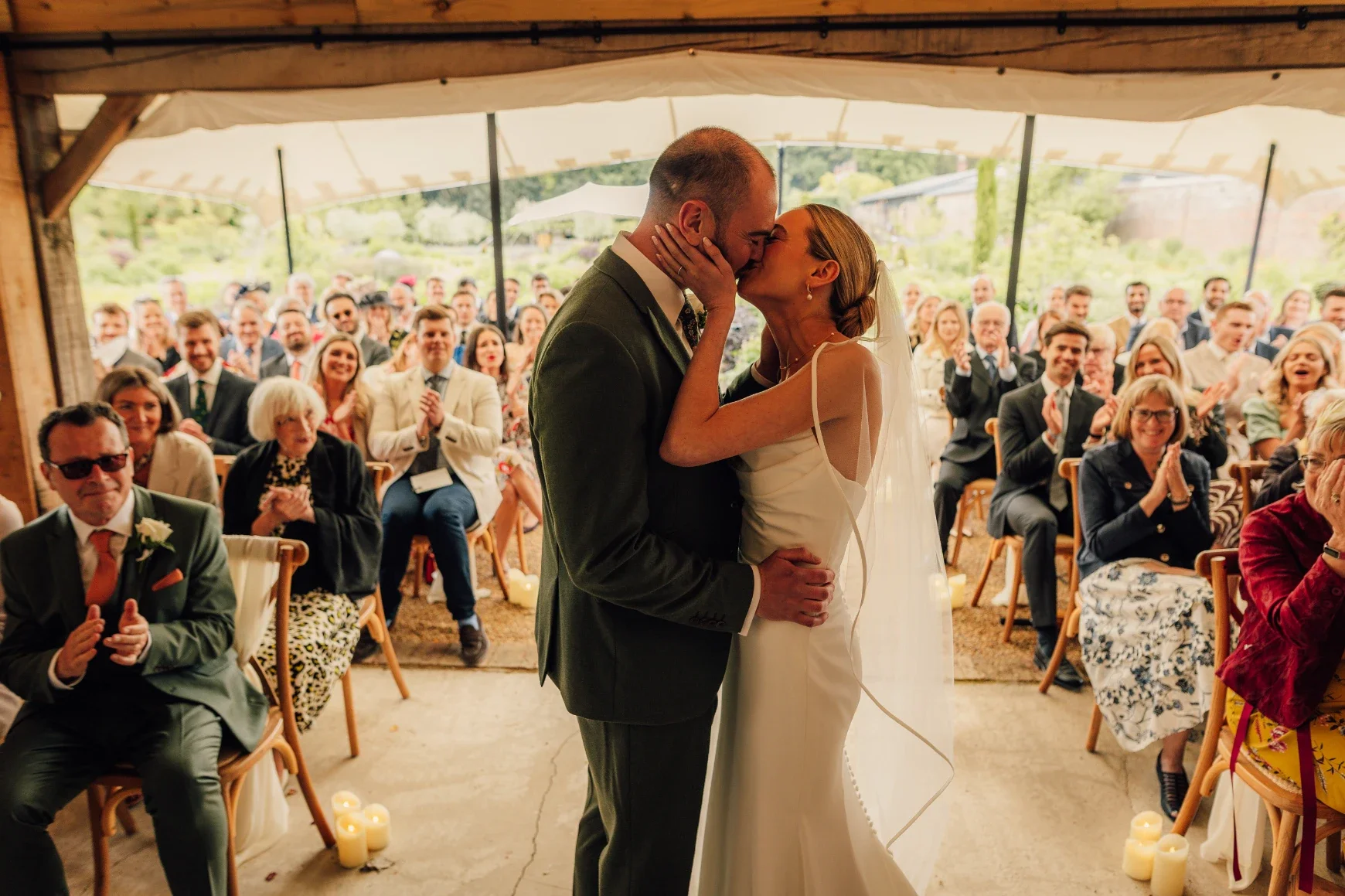 OLIVIA & JONNY_HUTTON WANDESLEY STABLES_Andy Matheson Photography_HIGHLIGHTS_026.webp