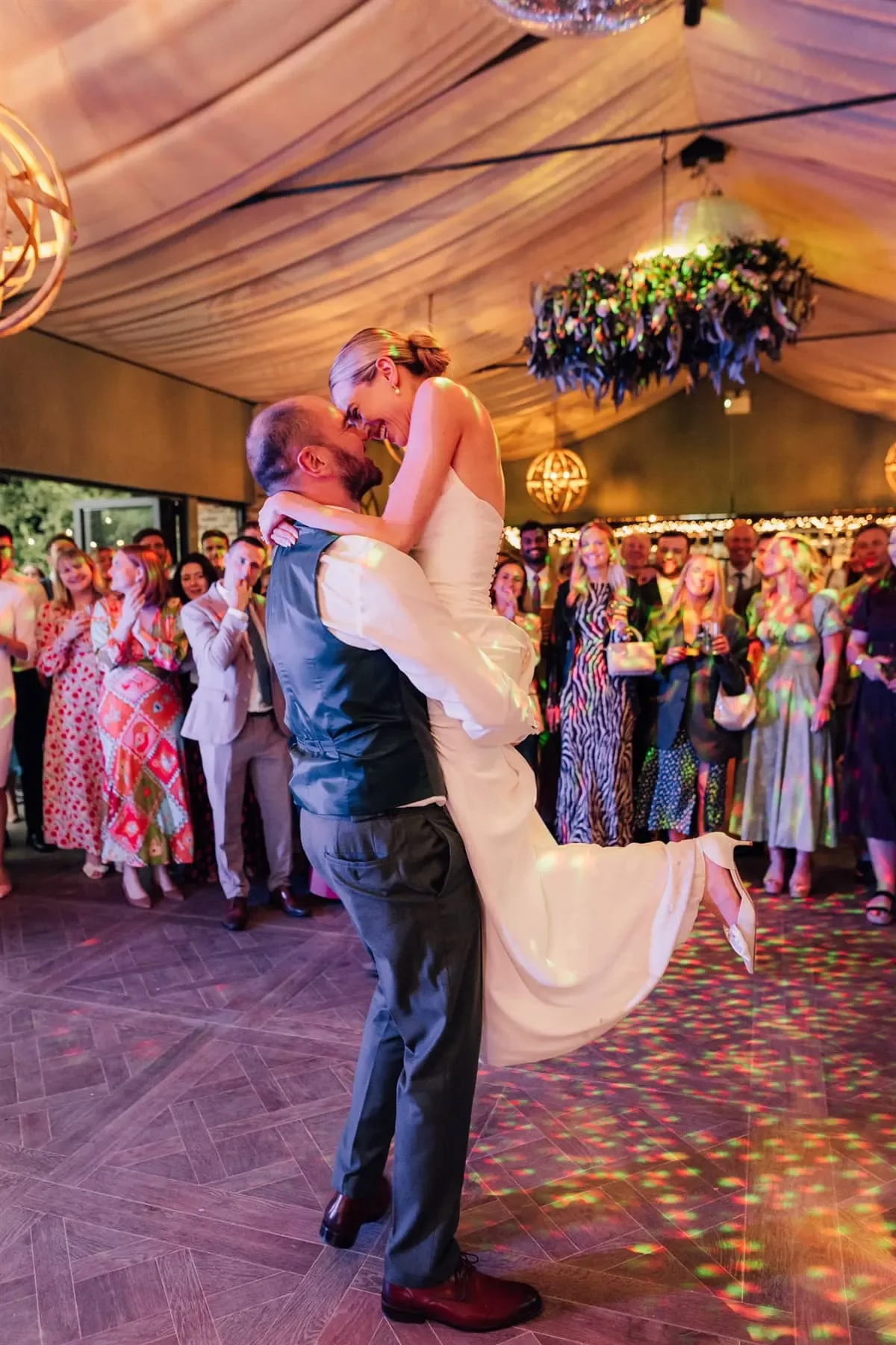 OLIVIA & JONNY_HUTTON WANDESLEY STABLES_Andy Matheson Photography_HIGHLIGHTS_083 (1).webp