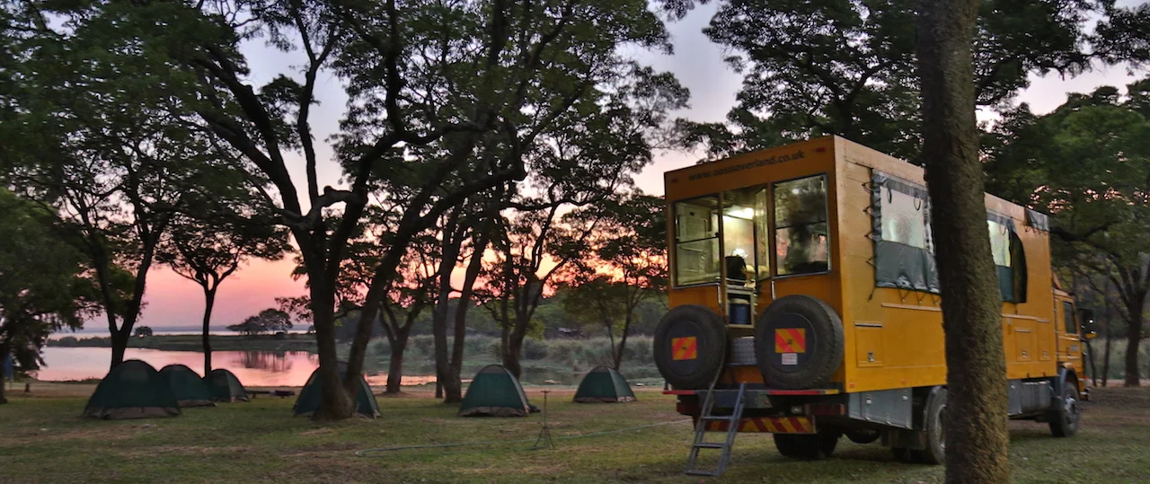 Caves, Birds & Sunsets