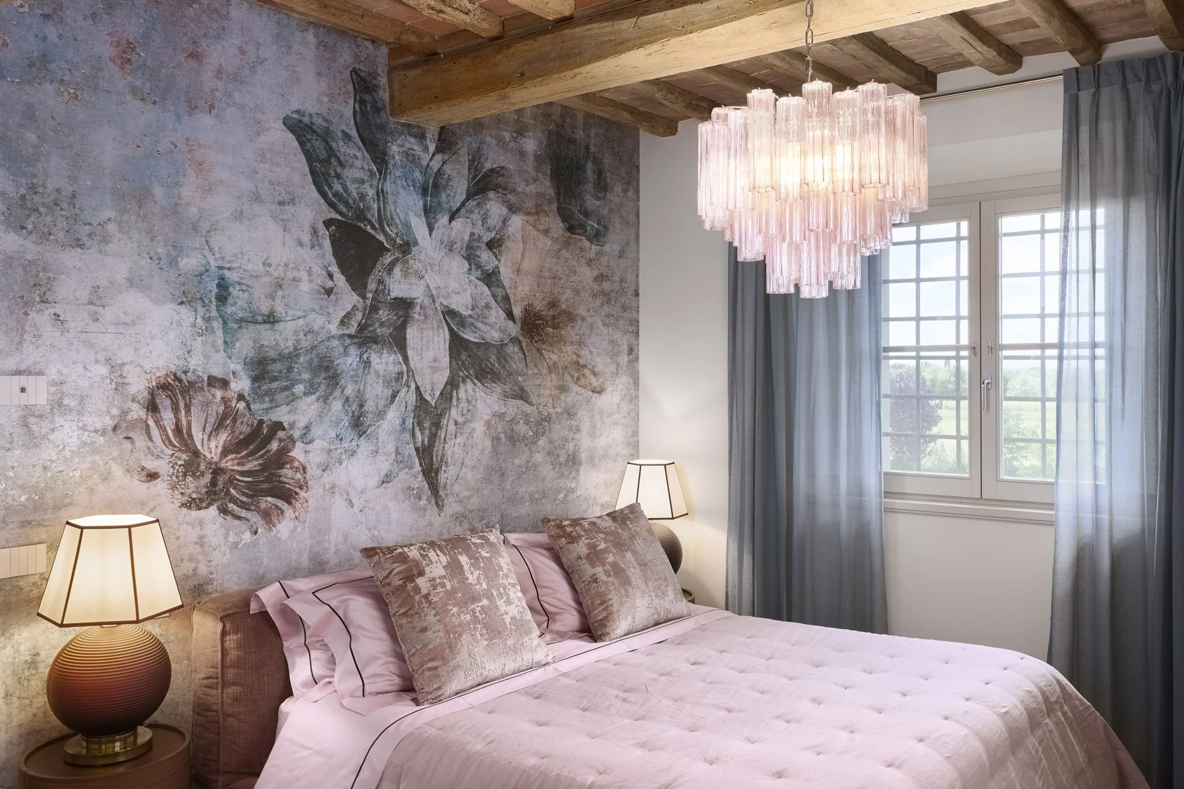 bedroom-interior-design-florence-tuscany.jpg