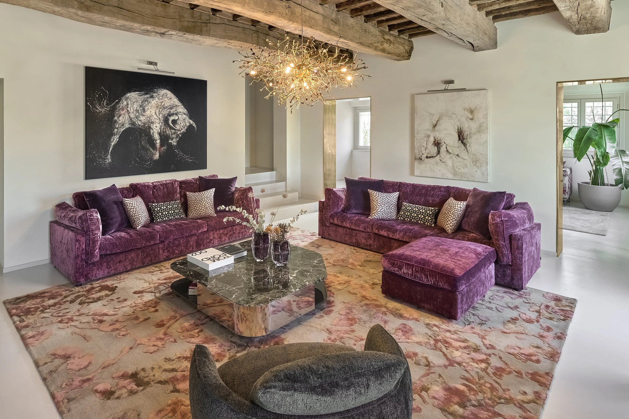 luxury-living-interior-florence-italy.jpg