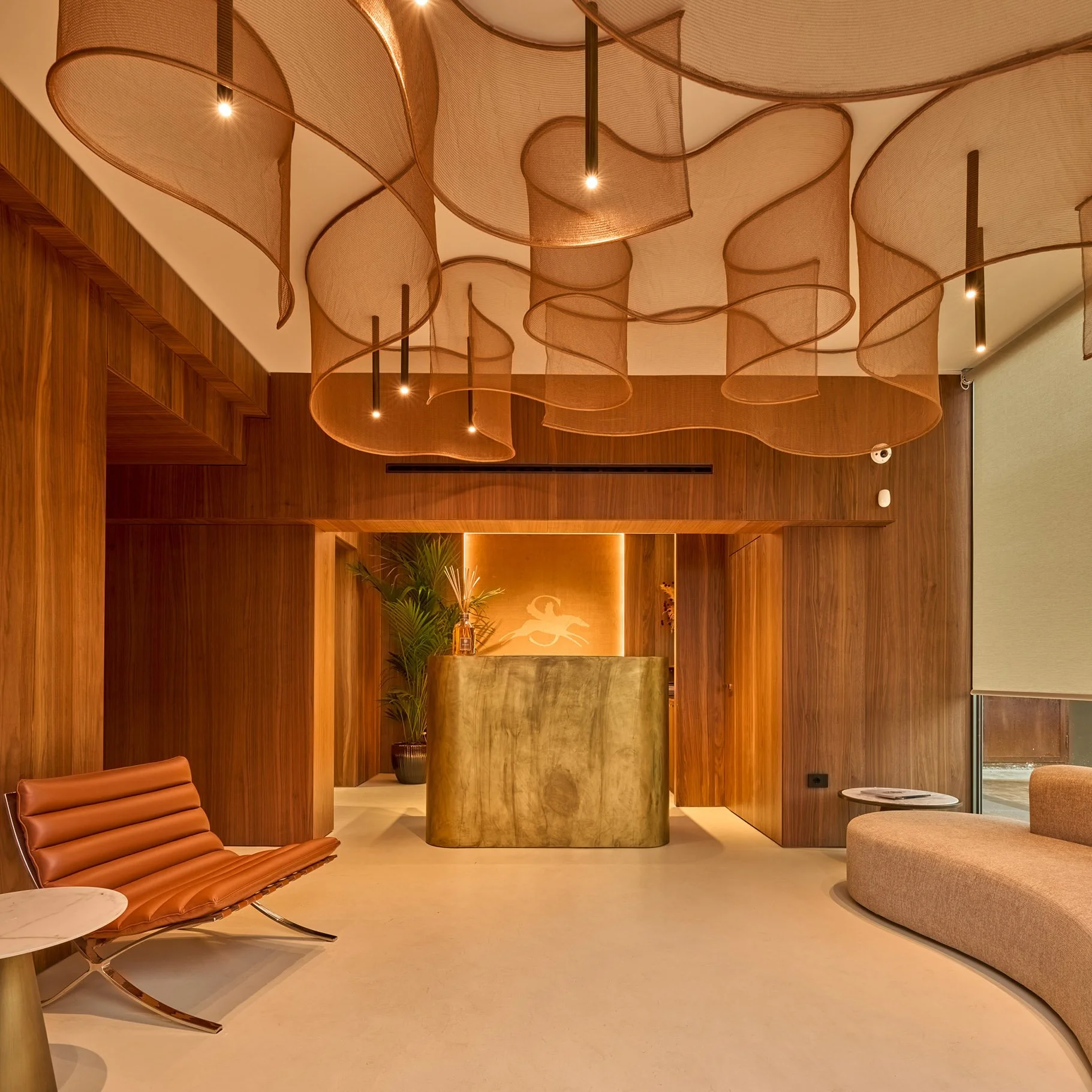 italian-luxury-office-murano-chandelier-wood-paneling