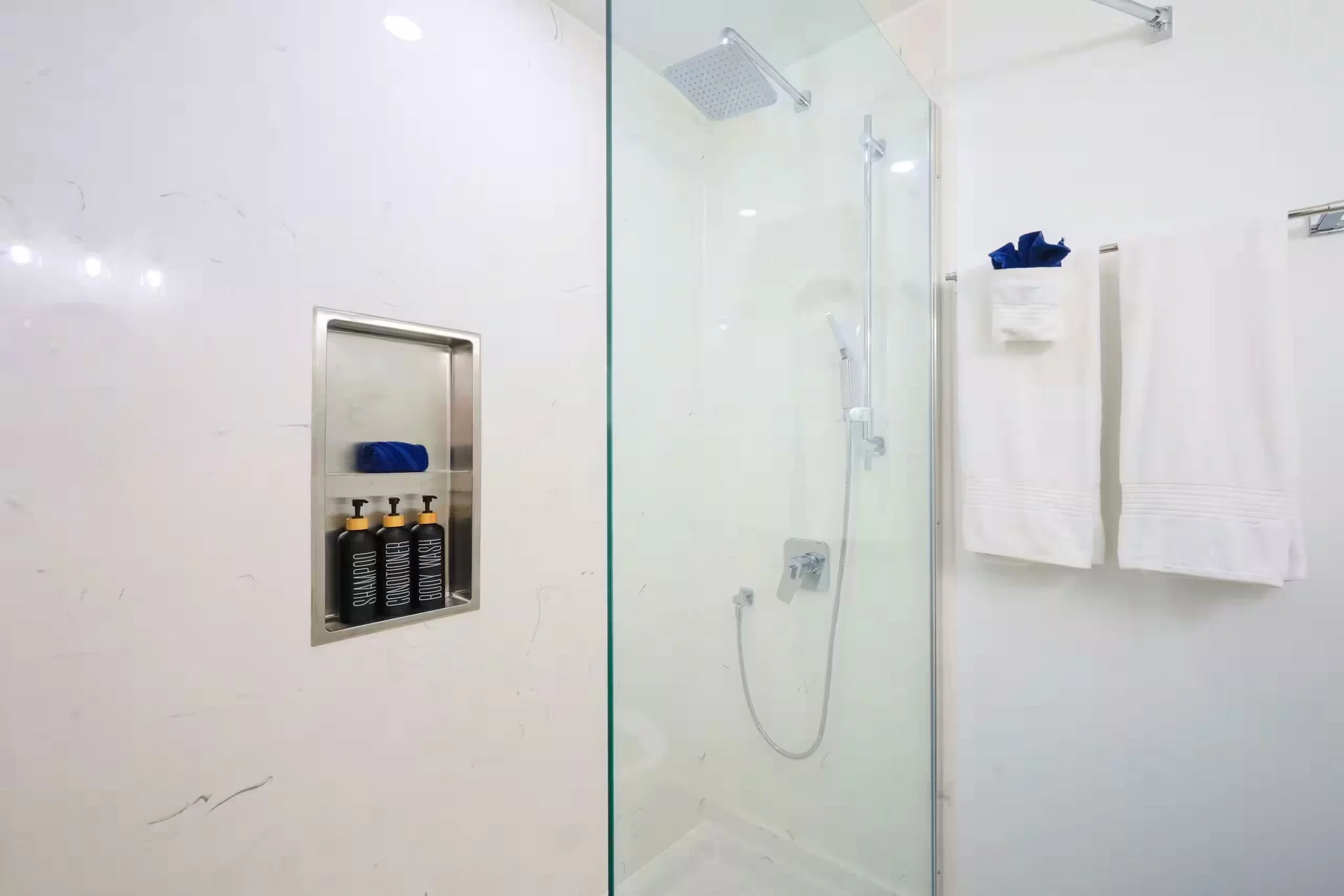 Full Bath