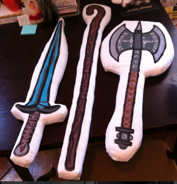 Lord of the Rings pillow weapons