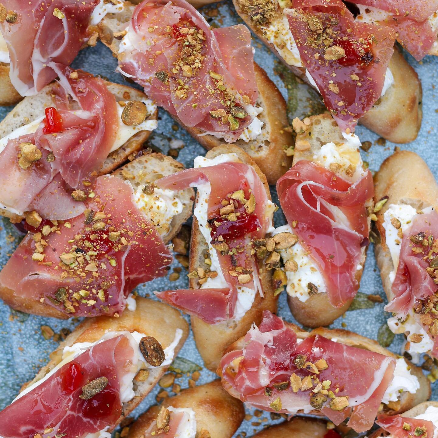 What is your favorite easy appetizer? Go! Tell me in the comments! 

Valentine&rsquo;s Day is approaching and likely most of us will be staying in. Make the night feel special with this easy to make but fancy feeling appetizer. 

INGREDIENTS 
1 Frenc
