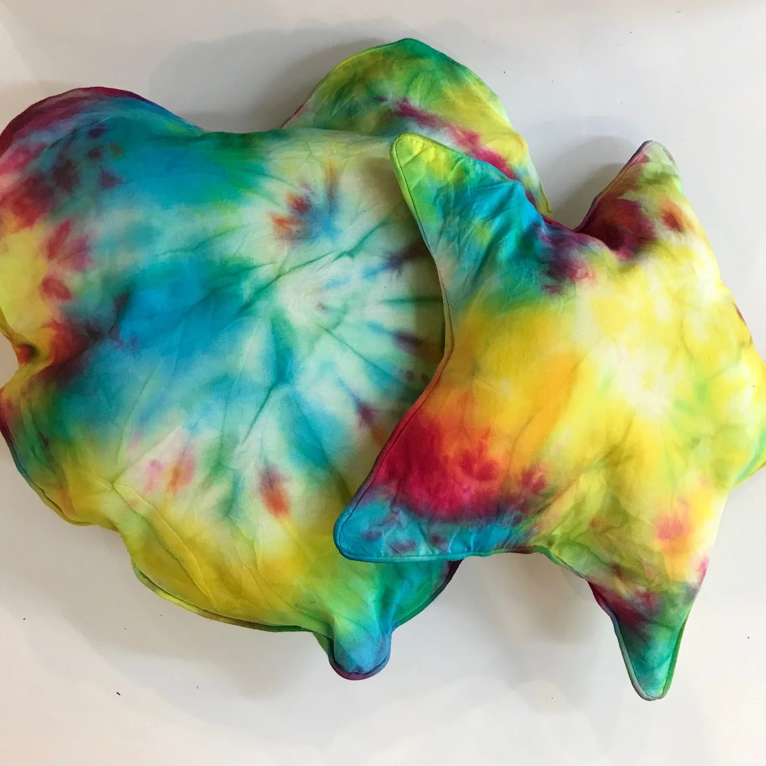Tie-Dye a Heart or Star Pillow