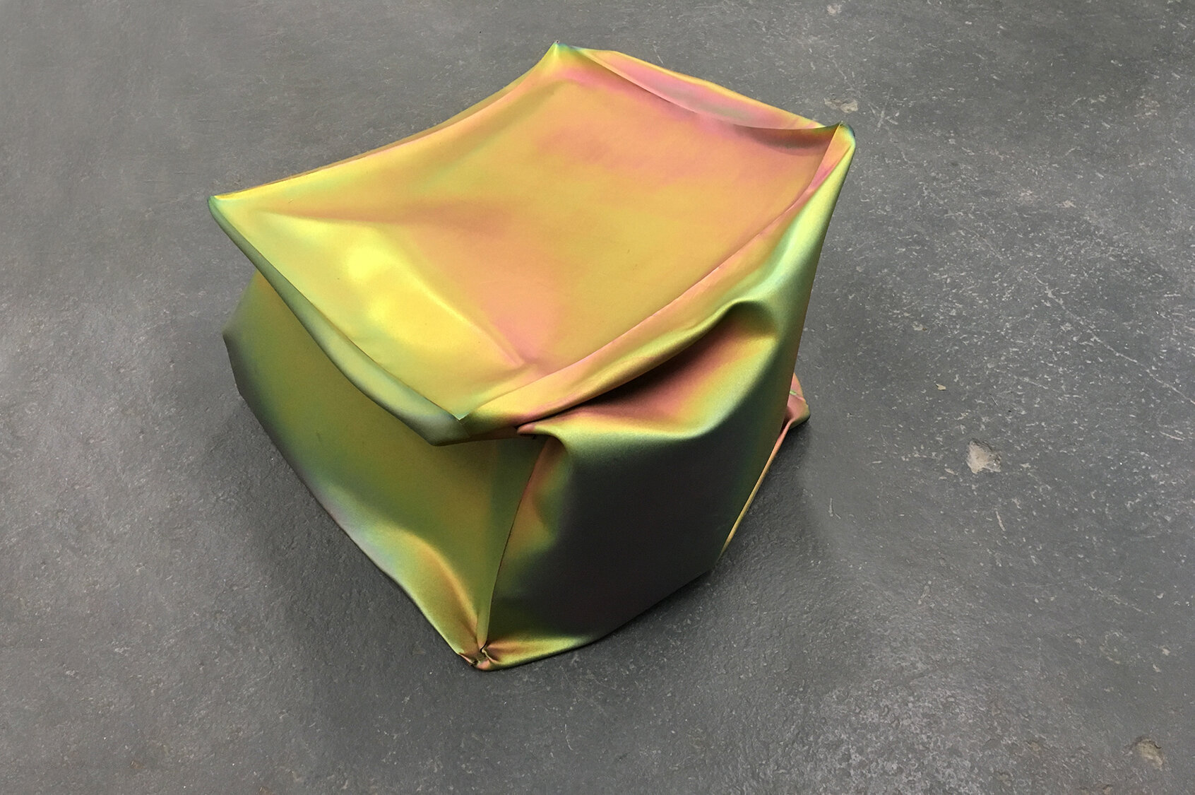 Crushed Cube (Iridescent) 